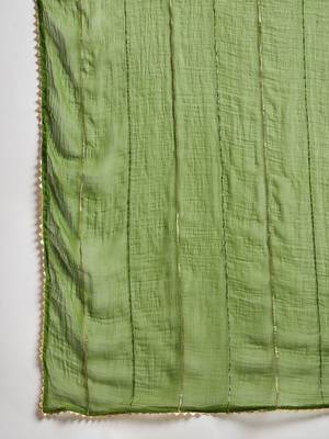 Bandhani Printed Thread Work Kurta With Trousers & Dupatta 3