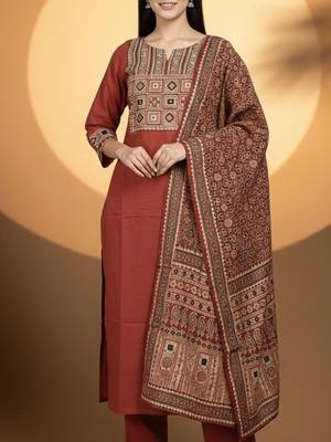 Women Ethnic Motifs Embroidered Regular Kurta with Trousers & With Dupatta 2