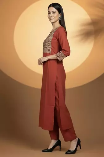 Women Ethnic Motifs Embroidered Regular Kurta with Trousers & With Dupatta