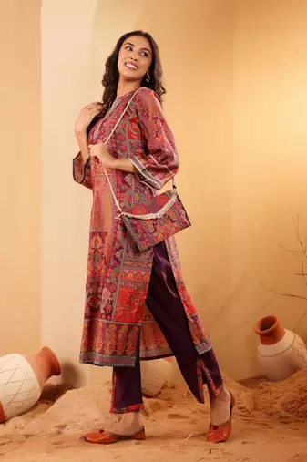 Ethnic Motifs Printed Gotta Patti Chanderi Silk Kurta With Trousers