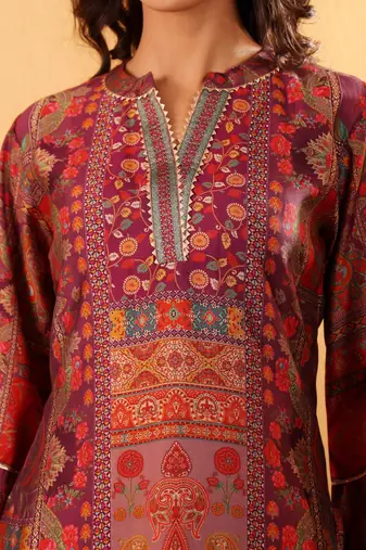 Ethnic Motifs Printed Gotta Patti Chanderi Silk Kurta With Trousers