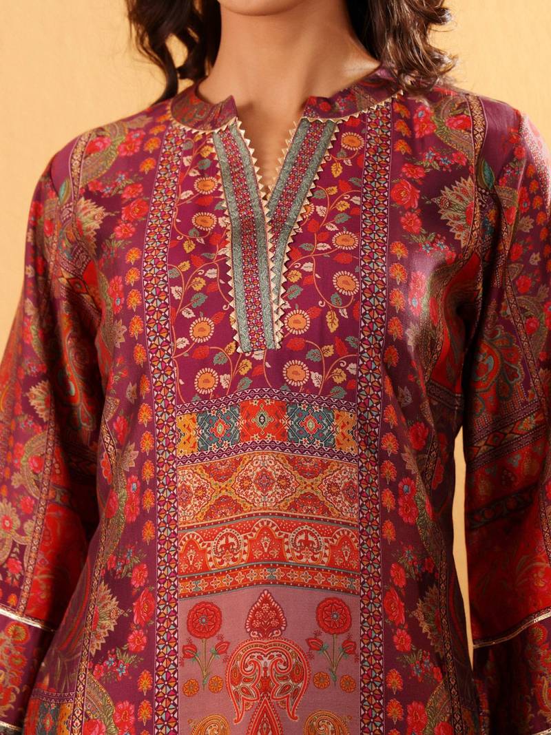 Ethnic Motifs Printed Gotta Patti Chanderi Silk Kurta With Trousers