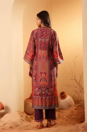 Ethnic Motifs Printed Gotta Patti Chanderi Silk Kurta With Trousers