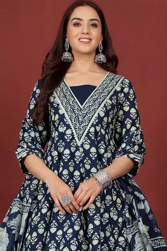 Floral Printed V-Neck Gotta Patti Pure Cotton A-Line Kurta With Trousers & Dupatta