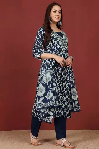 Floral Printed V-Neck Gotta Patti Pure Cotton A-Line Kurta With Trousers & Dupatta