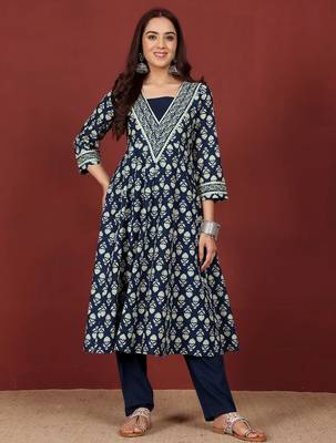 Floral Printed V-Neck Gotta Patti  Cotton A-Line Kurta With Trousers & Dupatta 6
