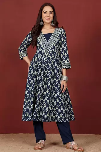 Floral Printed V-Neck Gotta Patti Pure Cotton A-Line Kurta With Trousers & Dupatta