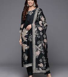 Floral Embroidered Chanderi Silk Straight Kurta & Trousers With Dupatta