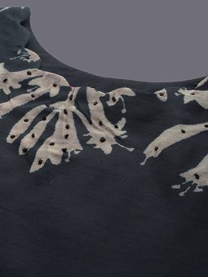 Floral Embroidered Chanderi Silk Straight Kurta & Trousers With Dupatta 2