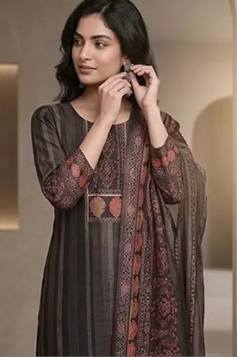 Women Ethnic Motifs Printed Regular Chanderi Silk Kurta with Trousers & With Dupatta