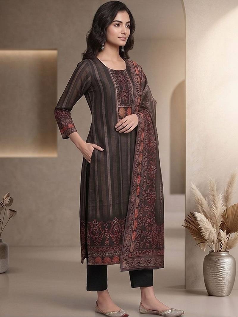 Women Ethnic Motifs Printed Regular Chanderi Silk Kurta with Trousers & With Dupatta