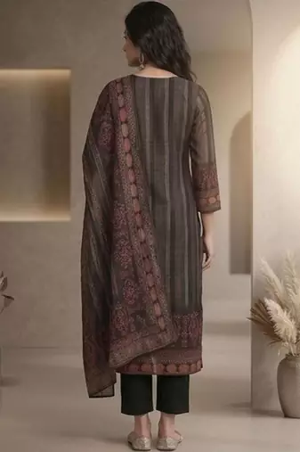 Women Ethnic Motifs Printed Regular Chanderi Silk Kurta with Trousers & With Dupatta