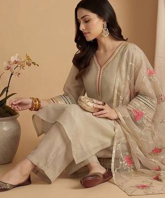 Women Ethnic Motifs Regular Thread Work Kurta with Palazzos & With Dupatta 2