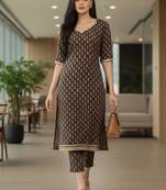 Women Ethnic Motifs Printed Regular Kurta with Trousers & With Dupatta