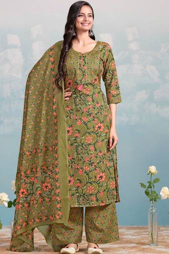 Women Floral Printed Regular Kurta with Trousers & With Dupatta