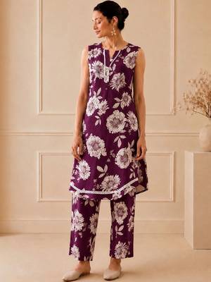 Women Floral Printed Regular Thread Work Pure Cotton Kurta with Trousers 1