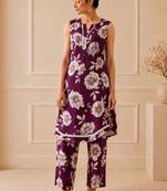 Women Floral Printed Regular Thread Work Pure Cotton Kurta with Trousers
