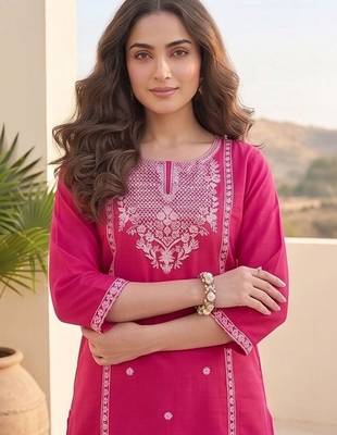 Women Ethnic Motifs Embroidered Regular Thread Work Kurta with Trousers & With Dupatta 3