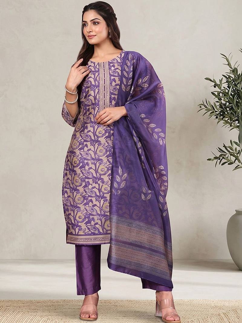 Women Ethnic Motifs Printed Regular Chanderi Silk Kurta with Trousers & With Dupatta