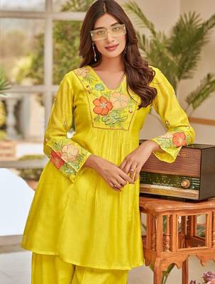 Women Embroidered Regular Thread Work Chanderi Cotton Kurta with Palazzos 2
