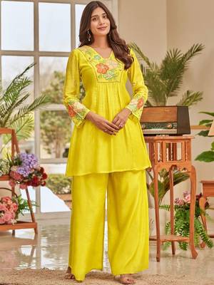 Women Embroidered Regular Thread Work Chanderi Cotton Kurta with Palazzos 4