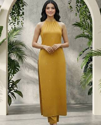 Women Ethnic Motifs Embroidered Regular Thread Work Silk Georgette Kurta with Trousers 7
