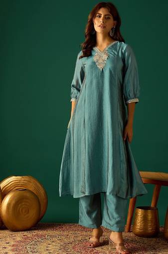 Women Ethnic Motifs Printed Kurta with Palazzo