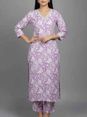 Women Floral Printed Regular  Cotton Kurta with Trousers & With Dupatta 2