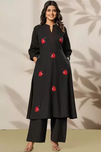 Women Ethnic Motifs Embroidered Panelled Thread Work Kurta with Palazzos