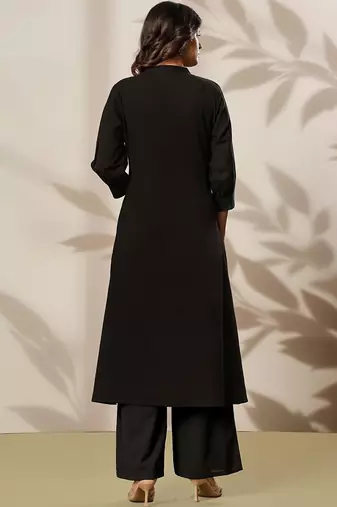 Women Ethnic Motifs Embroidered Panelled Thread Work Kurta with Palazzos
