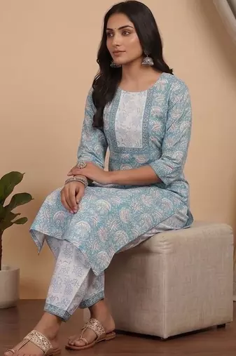 Women Floral Printed Regular Kurta with Patiala & With Dupatta