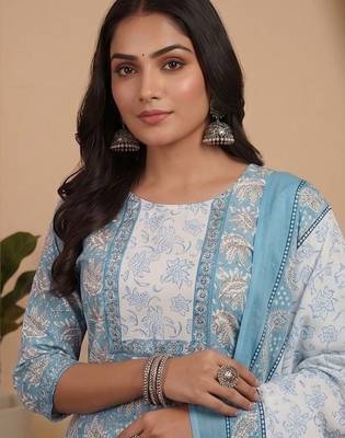 Women Floral Printed Regular Kurta with Patiala & With Dupatta 4