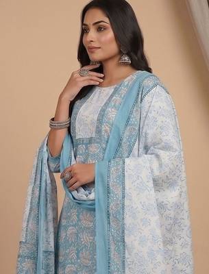 Women Floral Printed Regular Kurta with Patiala & With Dupatta 5