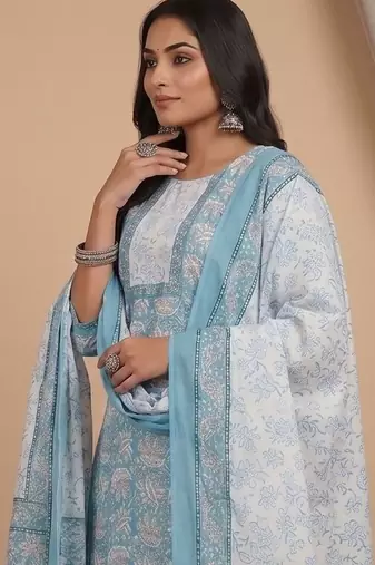 Women Floral Printed Regular Kurta with Patiala & With Dupatta