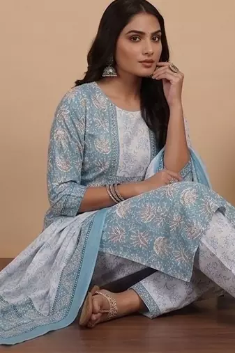 Women Floral Printed Regular Kurta with Patiala & With Dupatta