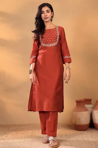 Maroon Floral Yoke Design Thread Work Straight Kurta With Trousers & Dupatta