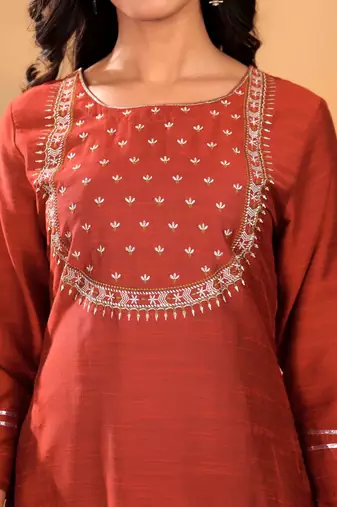Maroon Floral Yoke Design Thread Work Straight Kurta With Trousers & Dupatta