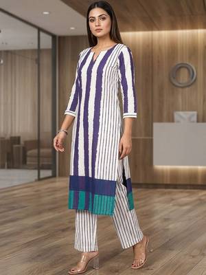 Women Striped Regular Kurta with Trousers 5