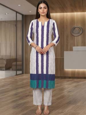 Women Striped Regular Kurta with Trousers 6