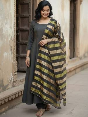 Women Embroidered Tiered Thread Work Kurta with Trousers & With Dupatta 3