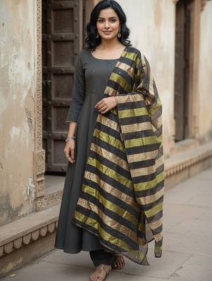 Women Embroidered Tiered Thread Work Kurta with Trousers & With Dupatta 5