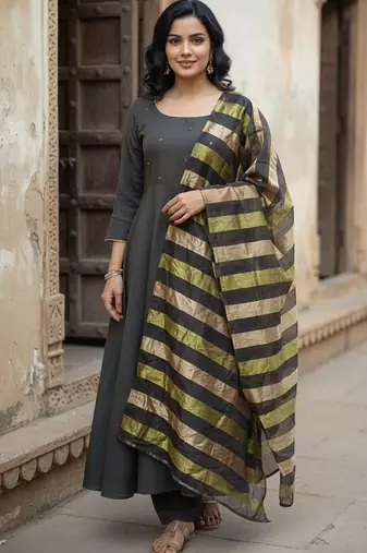 Women Embroidered Tiered Thread Work Kurta with Trousers & With Dupatta