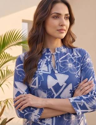 Women Printed Regular Kurta with Trousers 3