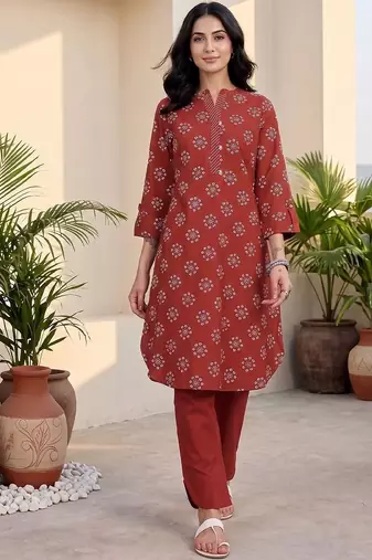 Women Ethnic Motifs Printed Regular Kurta with Trousers