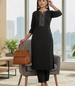 Women Ethnic Motifs Yoke Design Regular Thread Work Kurta with Trousers & With Dupatta