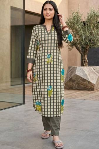 Women Regular Kurta with Trousers