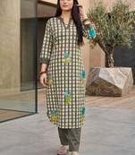 Women Regular Kurta with Trousers