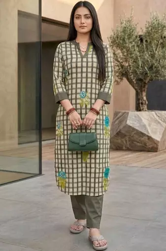 Women Regular Kurta with Trousers