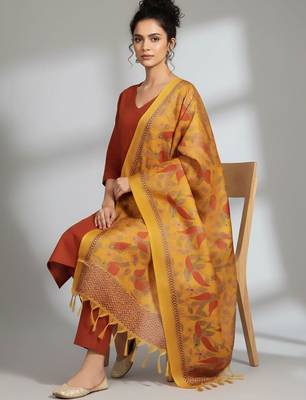 Women Ethnic Motifs Regular Kurta with Trousers & With Dupatta 5
