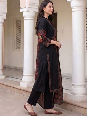 Women Ethnic Motifs Embroidered Regular Thread Work  Cotton Kurta with Trousers & With Dupatta 4